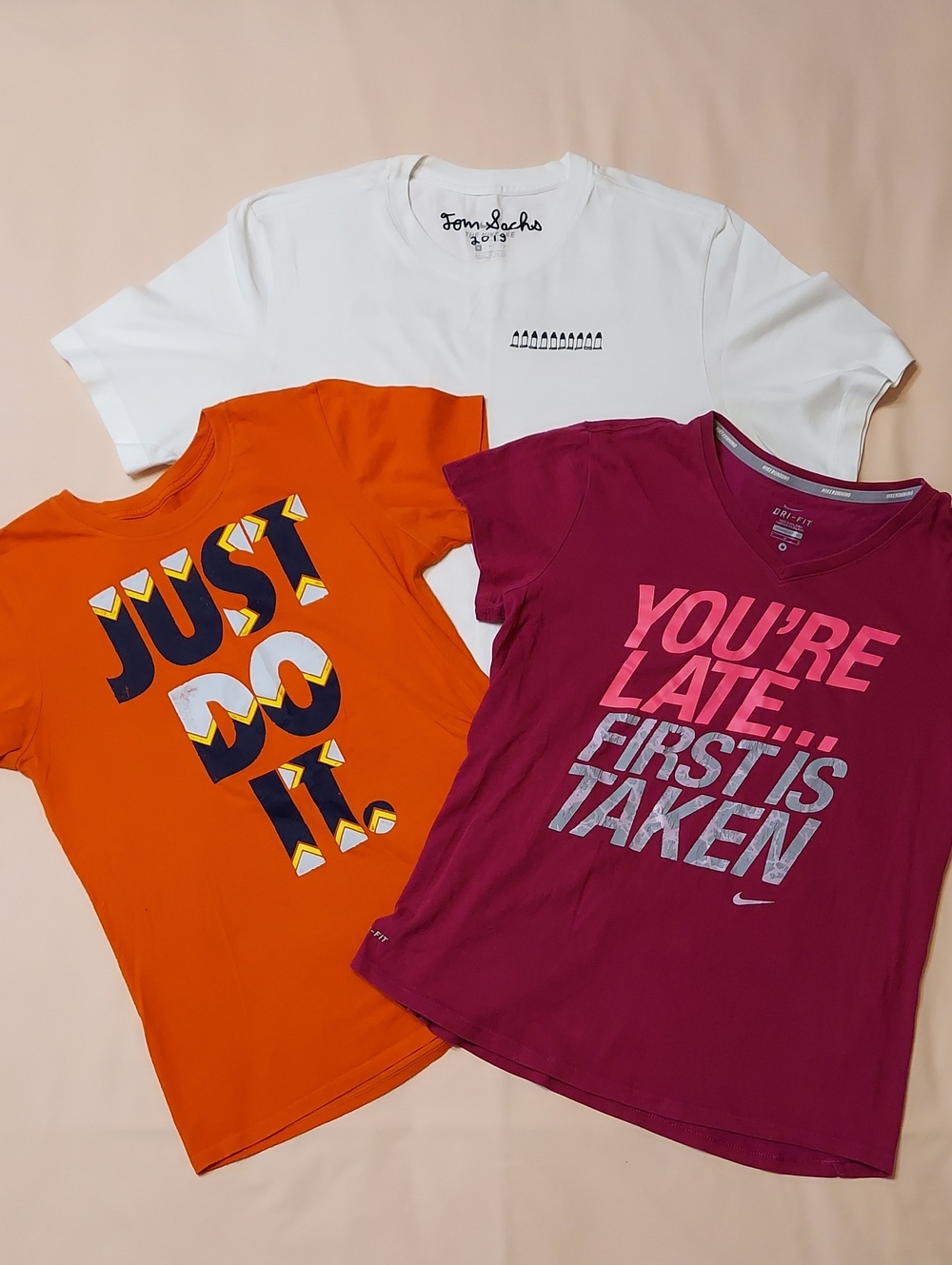 Nike White Magenta & Orange Short Sleeve T-shirt Bundle